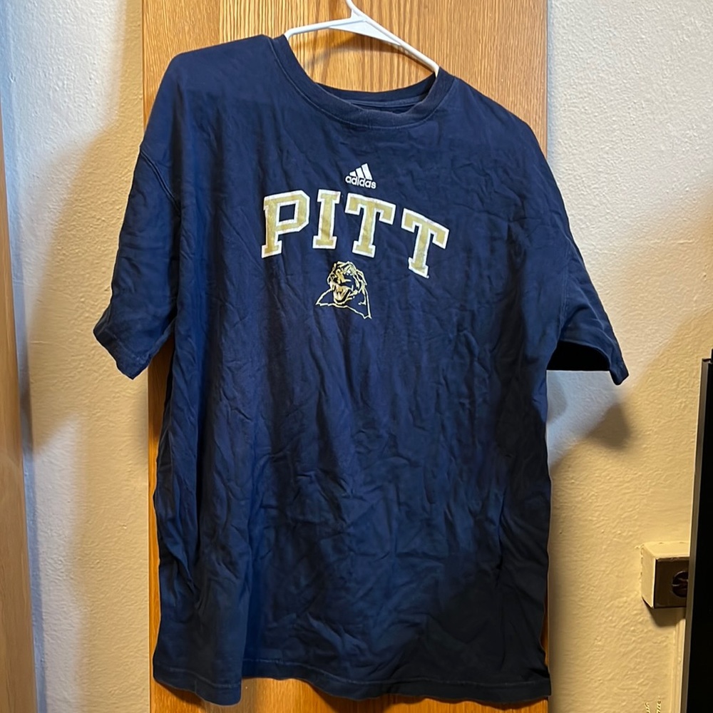 Large Adidas Pitt T